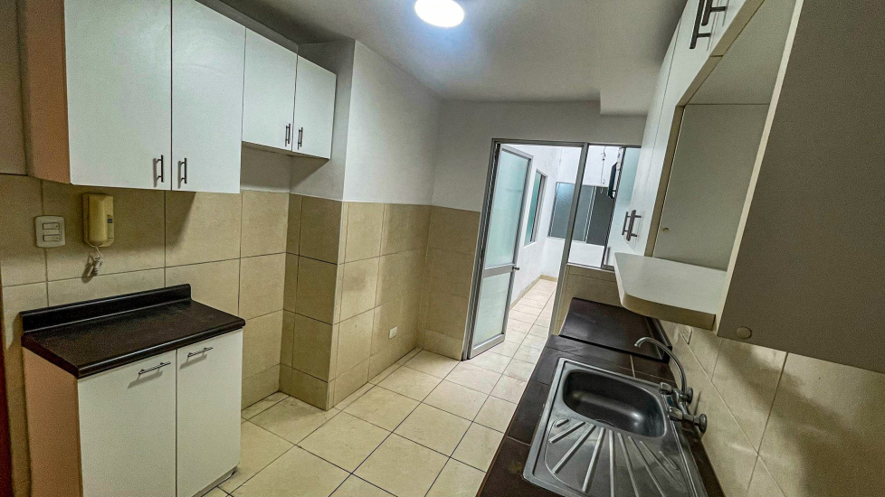 Tambo real, Lima, 3 Habitaciones Habitaciones, ,2 BathroomsBathrooms,Departamento,En Venta,1012